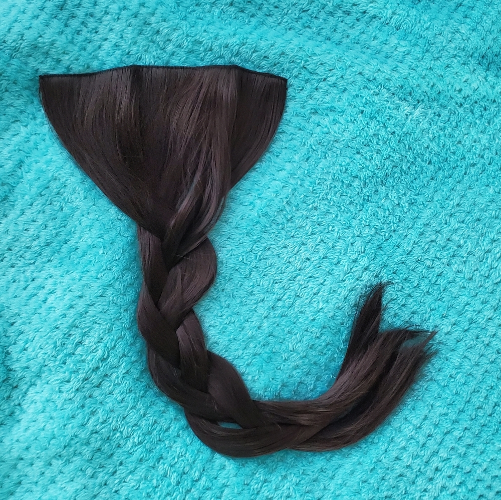 NWOT Dark Brown Hair extensions